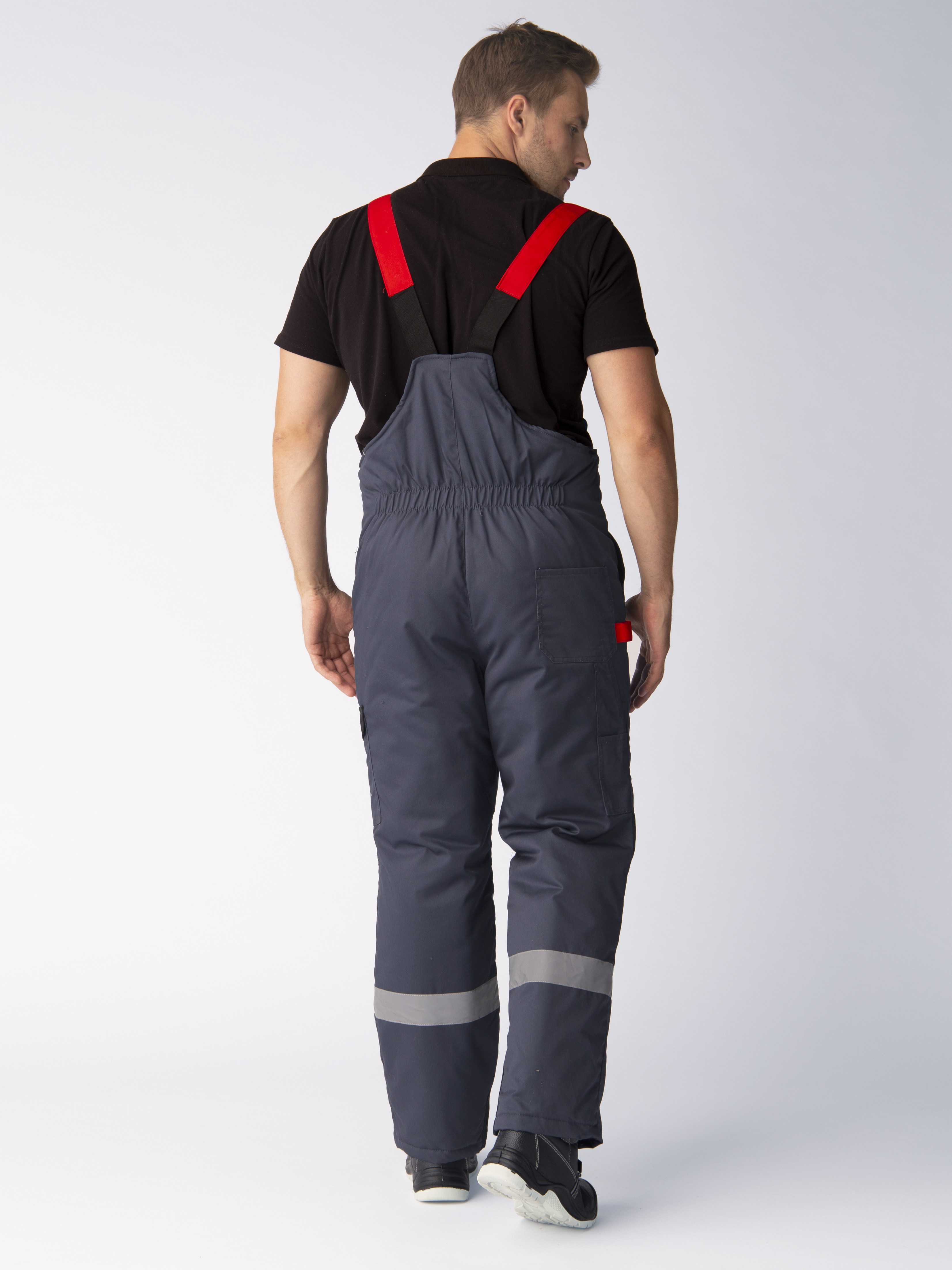 Костюм зимний Фаворит-Мега (тк.Протек,240) п/к, черный/красный/серый